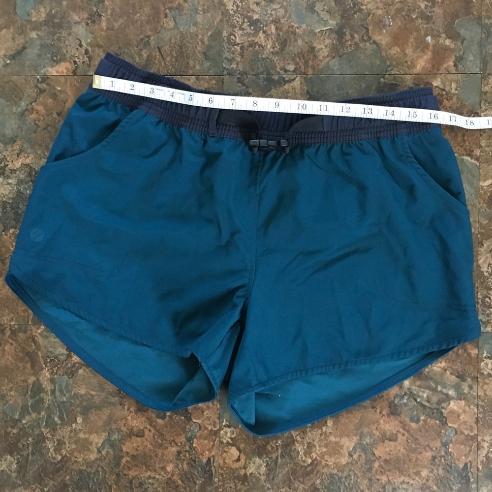 Nani Active Hybrid Explorer Shorts